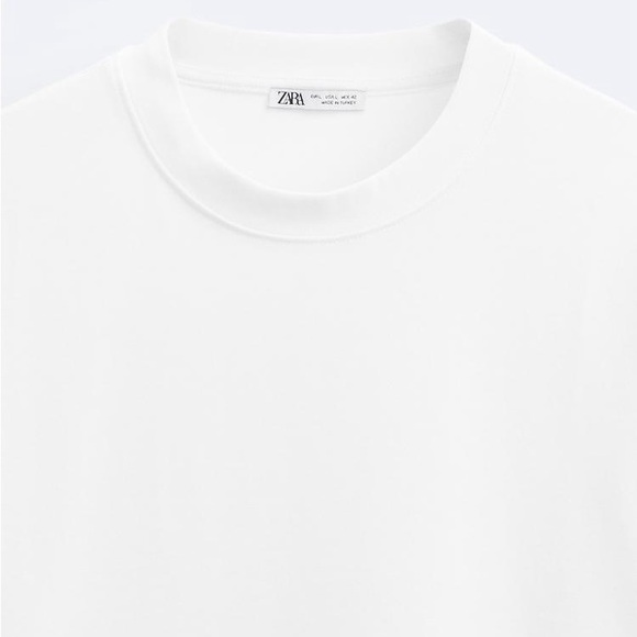 Zara Men’s Regular Fit Interlock T Shirt - Picture 3 of 4